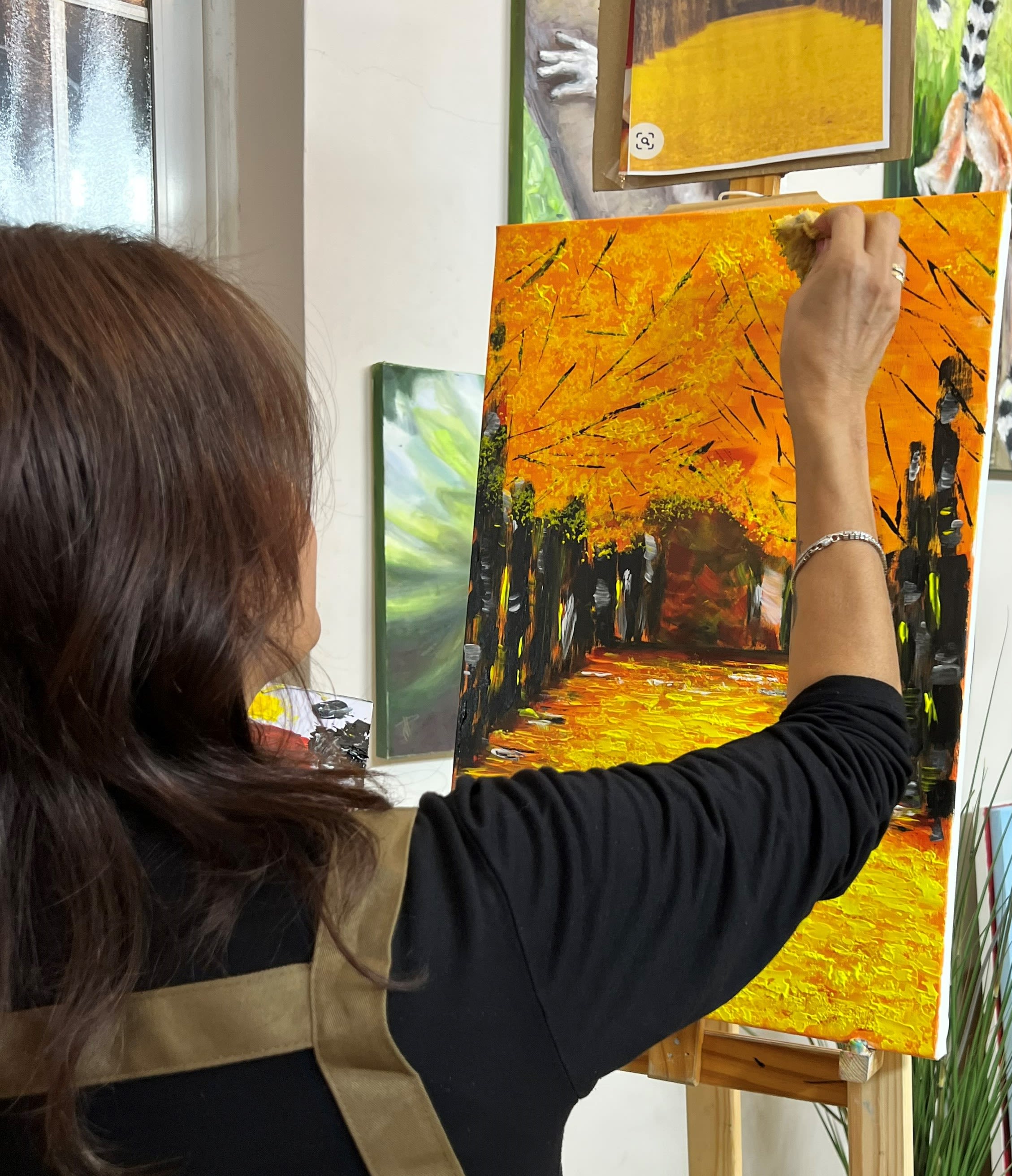 ART&WINE: יער קסום - ערב ציור מהנה בהנחיית ציירת