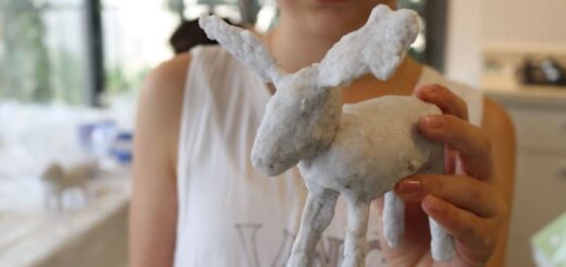 מפסלים חיות: סדנאות עיסת נייר להורים וילדים