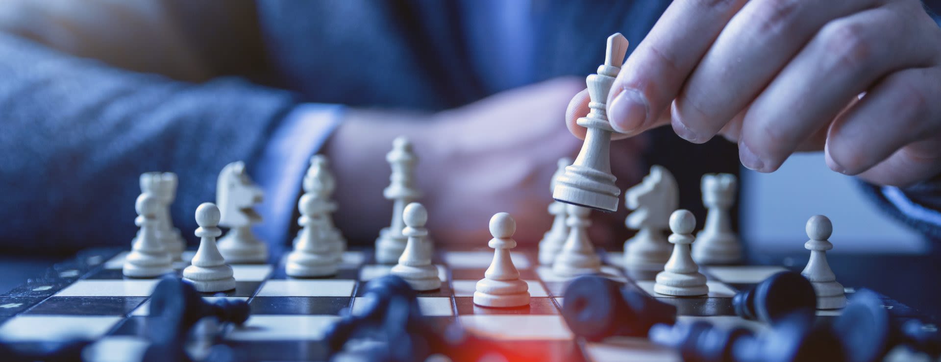 שחמט – מלחמה ואסטרטגיה על הלוח ובמציאות