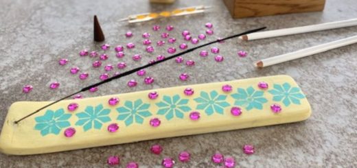 Create aromatic incense holder sets